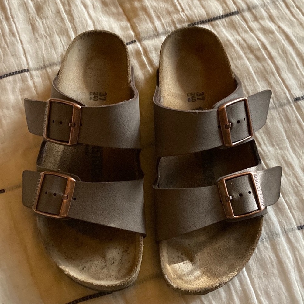 Birkenstock 37 taupe good condition